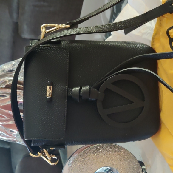 Valentino by Mario Women's gorgeous crossbody bag - Picture 2 of 15